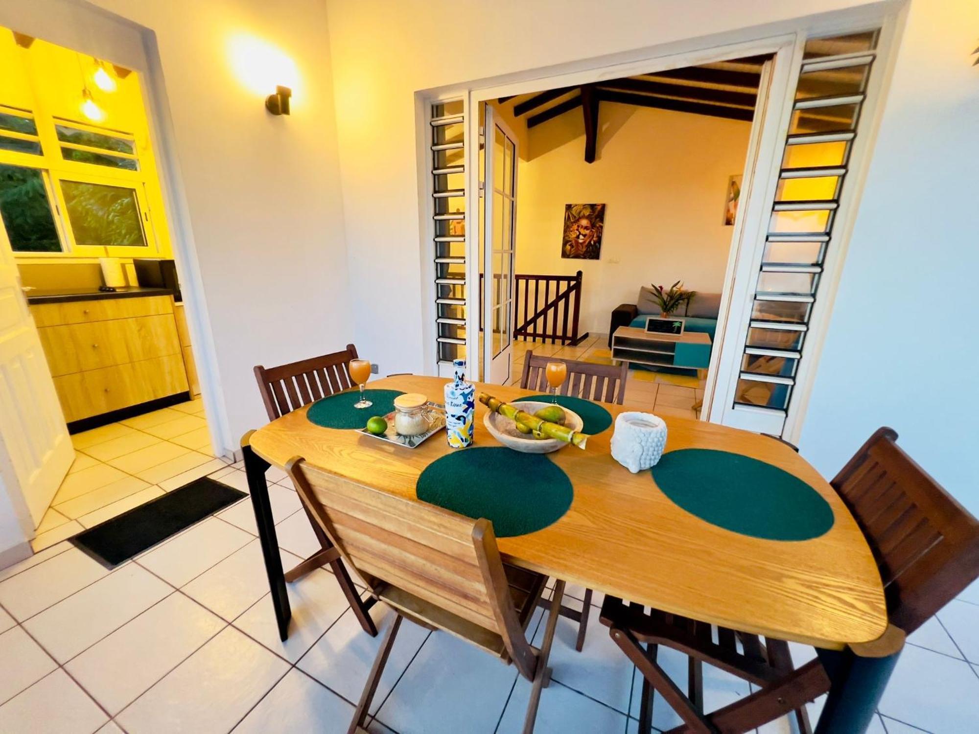 סנט-לוס Villa Iguana, Duplex Paisible, Vue Magnifique Mer Et Rocher Du Diamant, Piscine מראה חיצוני תמונה